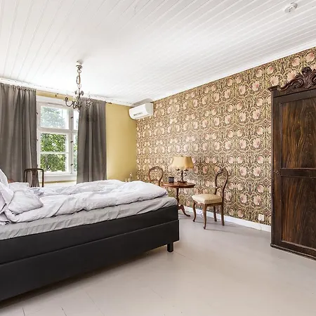 Couette-café Matin Ja Maijan Majatalo 4*