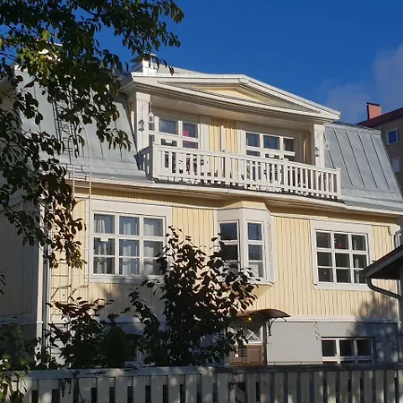 Bed and Breakfast Matin Ja Maijan Majatalo Χαμεενλίνα