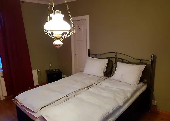 فندق مبيت وإفطار Matin Ja Maijan Majatalo Hämeenlinna